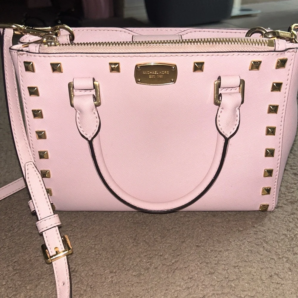 Michael Kors - Picture 4 of 5